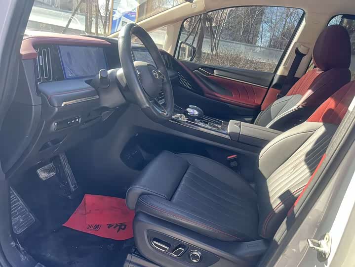 Фото 6 - GAC Trumpchi E9