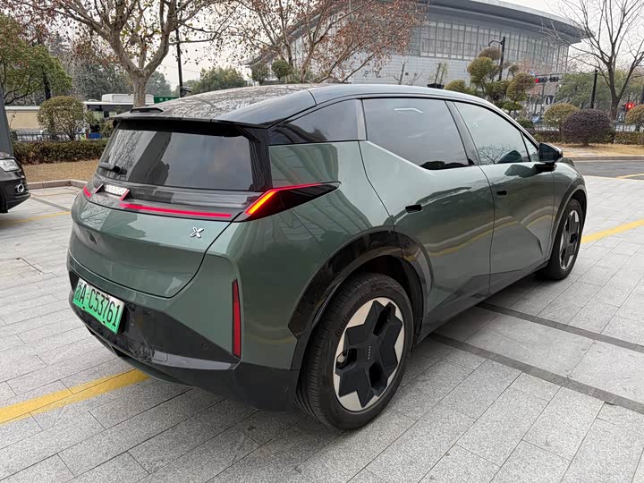 Фото 7 - Zeekr X