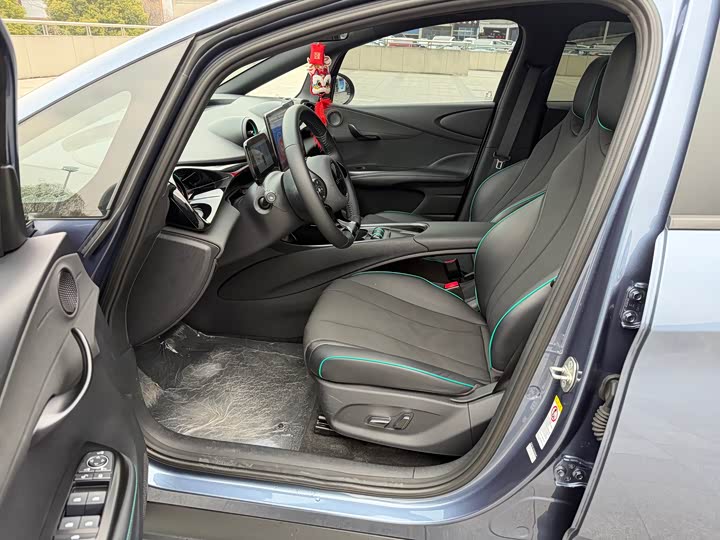 Фото 9 - BYD Dolphin