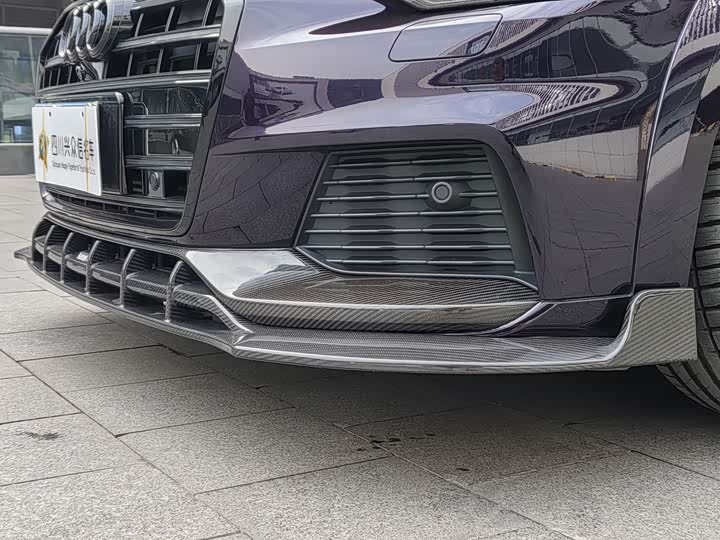 Фото 5 - Audi A6