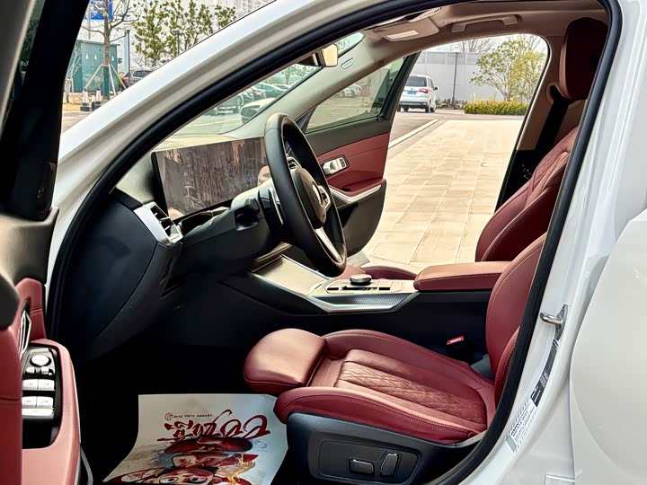 Фото 9 - BMW 3 Series