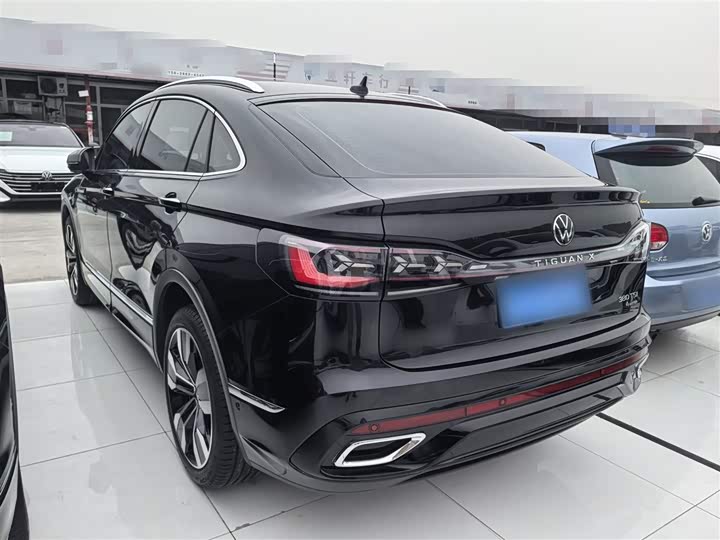 Фото 8 - Volkswagen Tiguan X