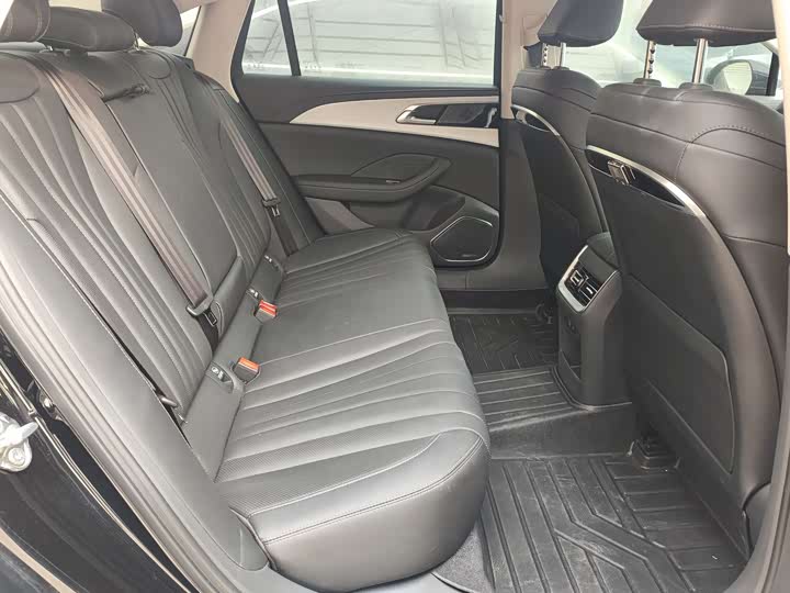 Фото 7 - Hongqi H5