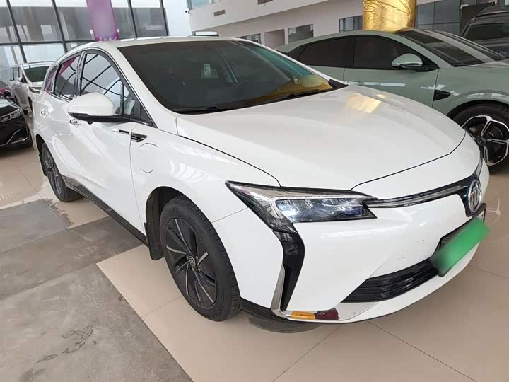 Фото 4 - Buick Velite 6