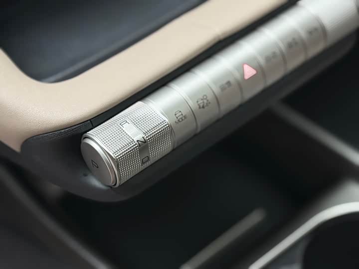 Фото 8 - BYD Dolphin