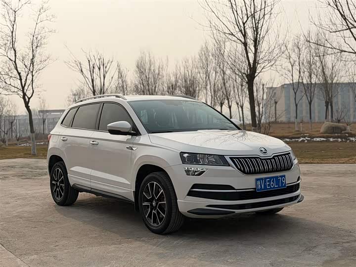 Фото 3 - Skoda Karoq