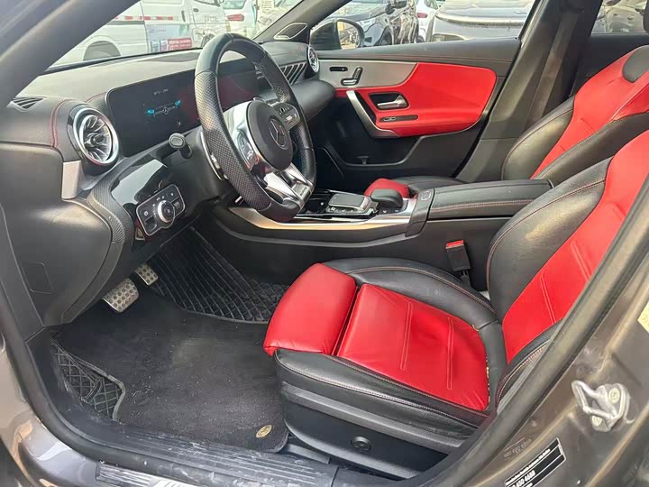 Фото 4 - Mercedes-Benz A-Class AMG