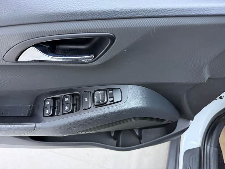 Фото 4 - Hyundai ix35 (Mufasa)