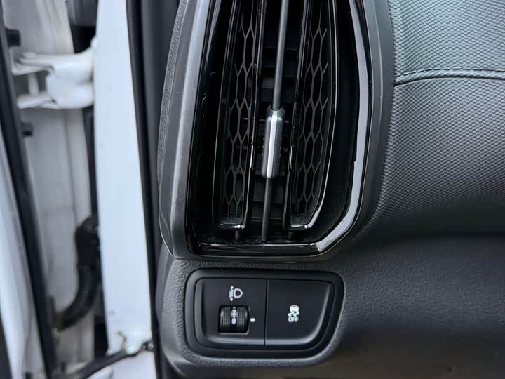 Фото 6 - Hyundai ix35 (Mufasa)