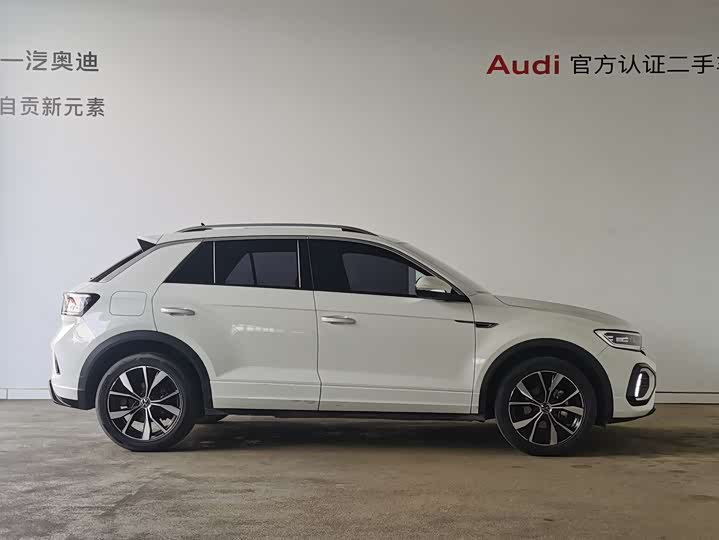 Фото 2 - Volkswagen T-Roc