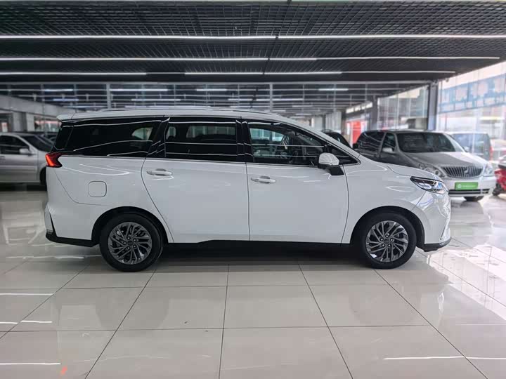 Фото 6 - Maxus G50