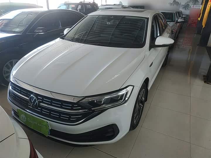 Фото 3 - Volkswagen Sagitar L