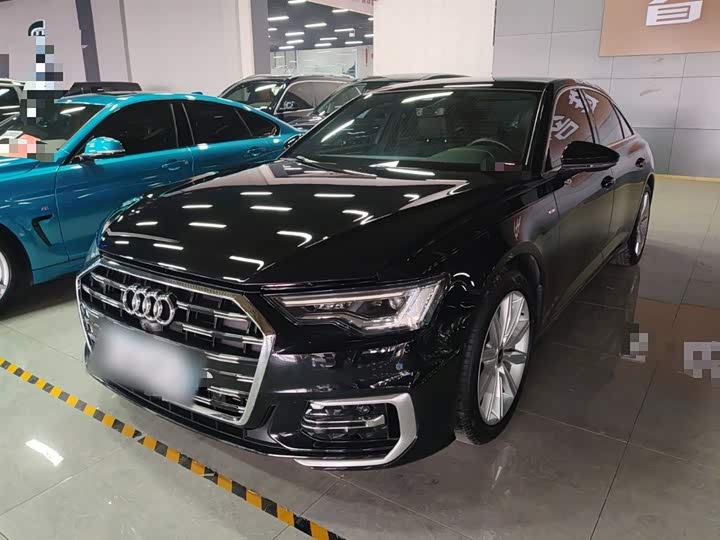 Фото 2 - Audi A6L