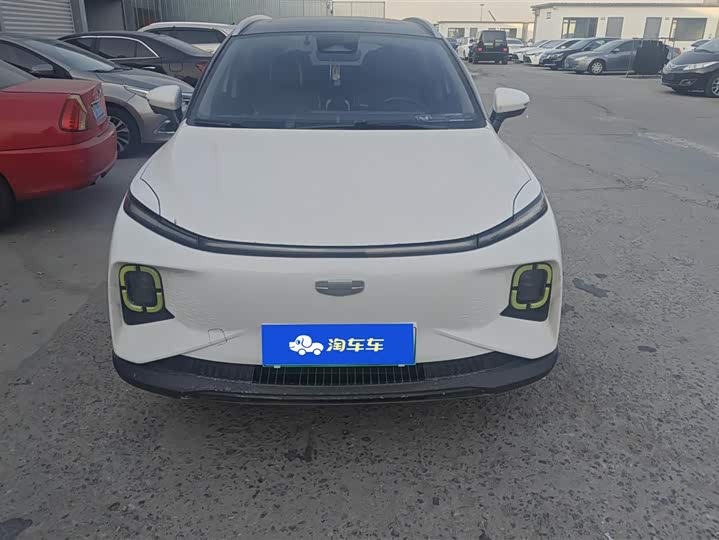 Фото 2 - Geely Geometry E Firefly