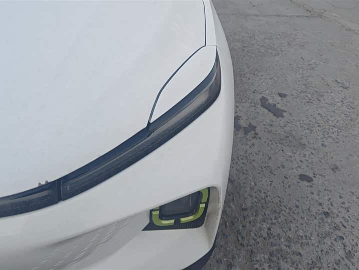 Фото 5 - Geely Geometry E Firefly