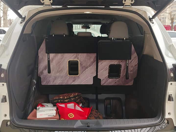 Фото 4 - Toyota Granvia