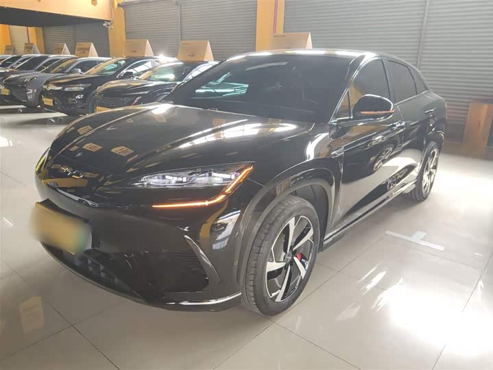 Фото 1 - BYD Sea Lion 07 EV