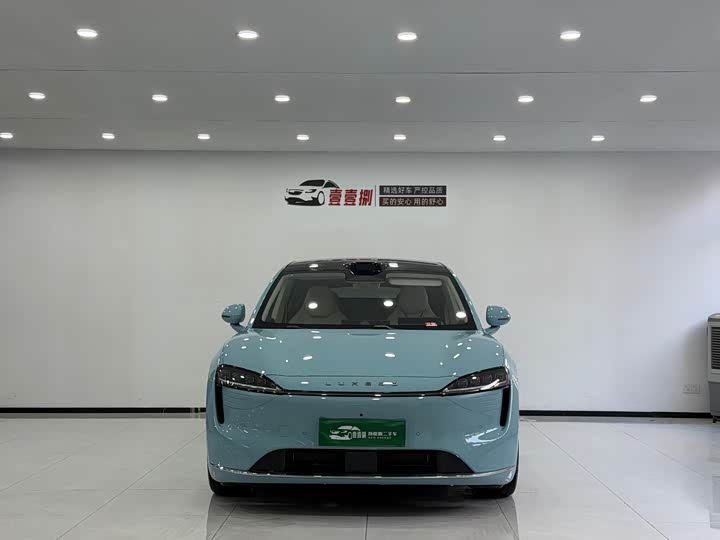 Фото 3 - Luxeed R7