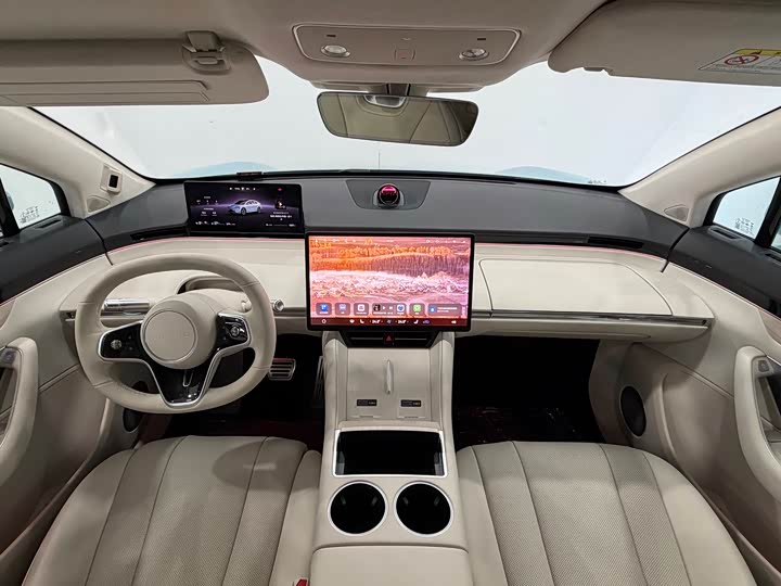 Фото 6 - Luxeed R7