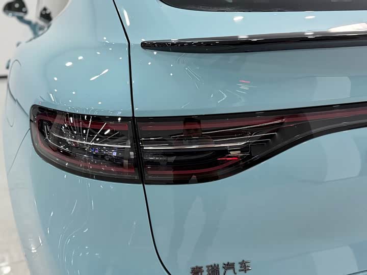 Фото 8 - Luxeed R7