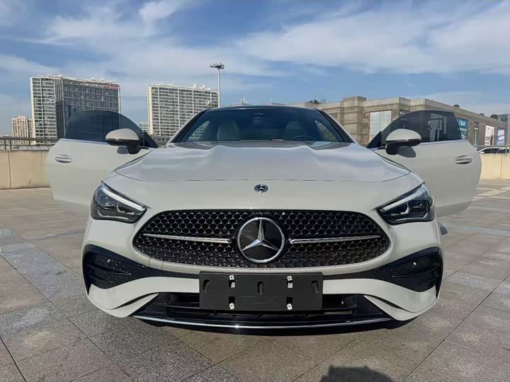 Фото 2 - Mercedes-Benz CLE-Class