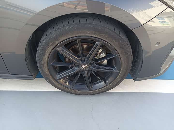 Фото 4 - Changan UNI-V