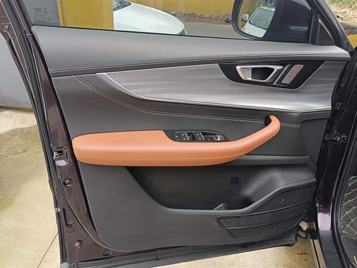 Фото 7 - Chery Tiggo 8 Plus