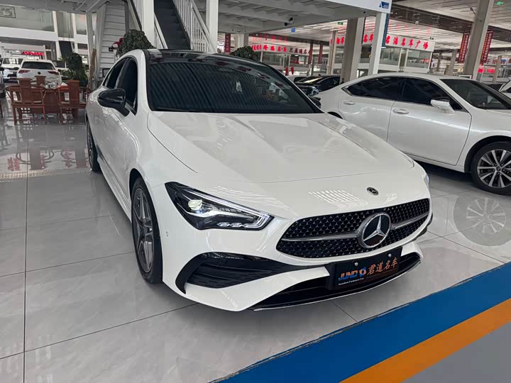Фото 3 - Mercedes-Benz CLA-Class