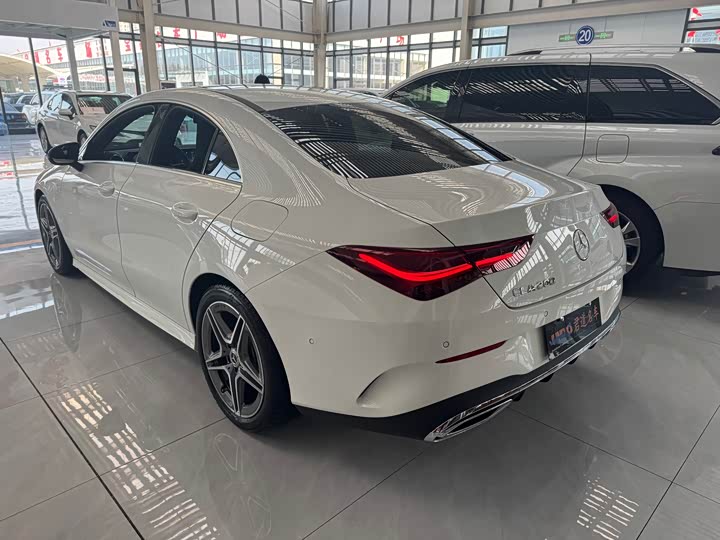 Фото 5 - Mercedes-Benz CLA-Class