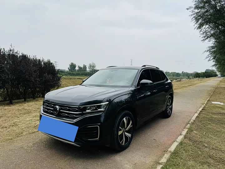 Фото 2 - Volkswagen Tayron GTE Hybrid