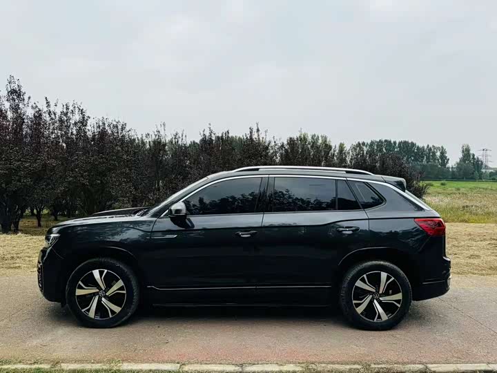 Фото 5 - Volkswagen Tayron GTE Hybrid