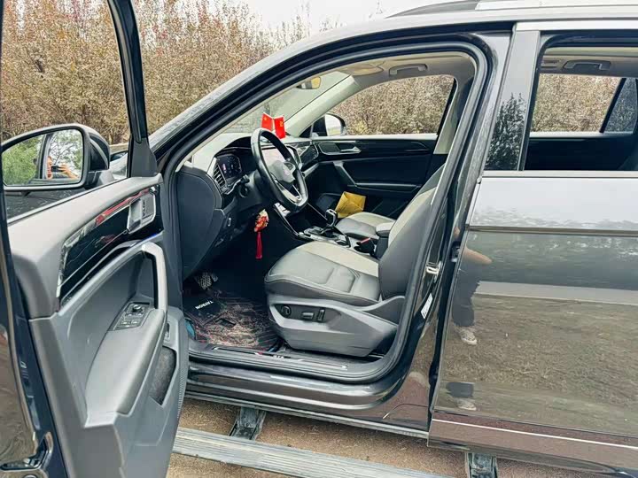 Фото 6 - Volkswagen Tayron GTE Hybrid