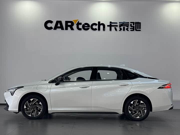 Фото 4 - GAC Aion S Plus