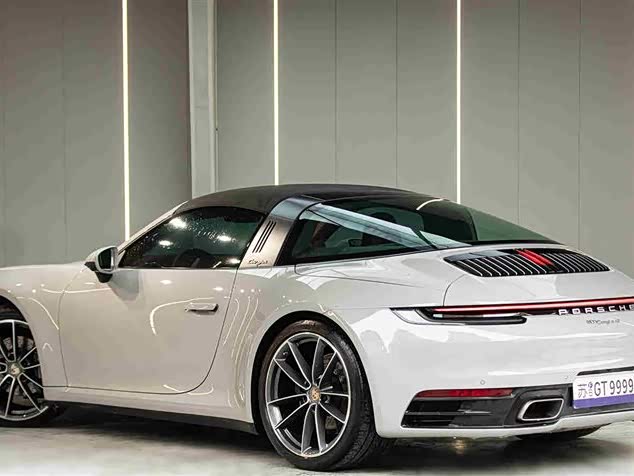 Фото 5 - Porsche 911