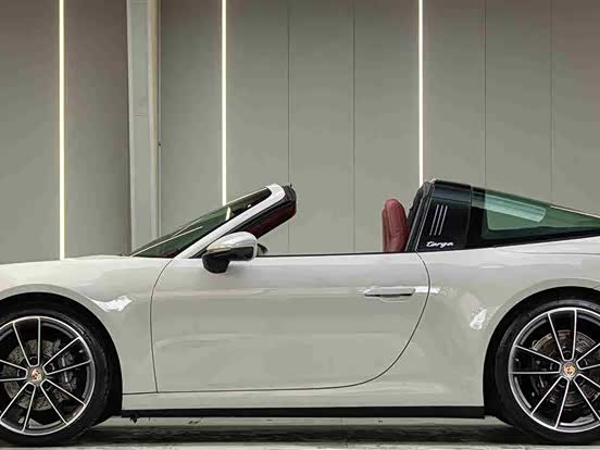 Фото 7 - Porsche 911