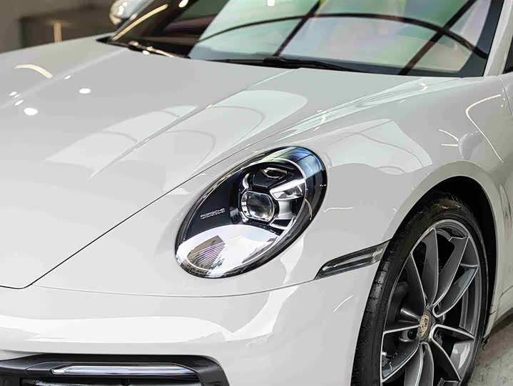 Фото 8 - Porsche 911