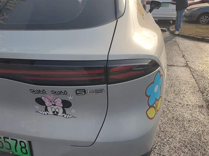 Фото 8 - Changan Deepal S05