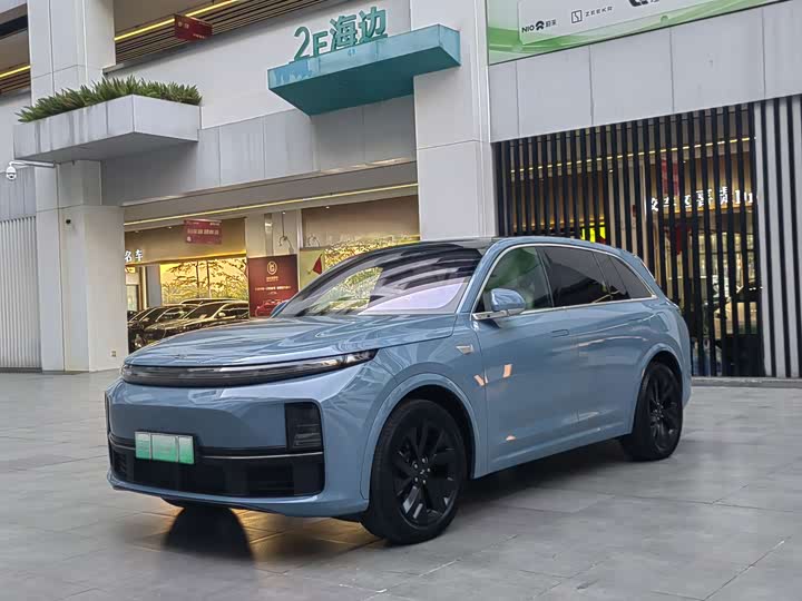 Фото 1 - LiXiang L7