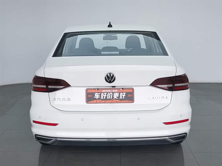 Фото 4 - Volkswagen Lavida