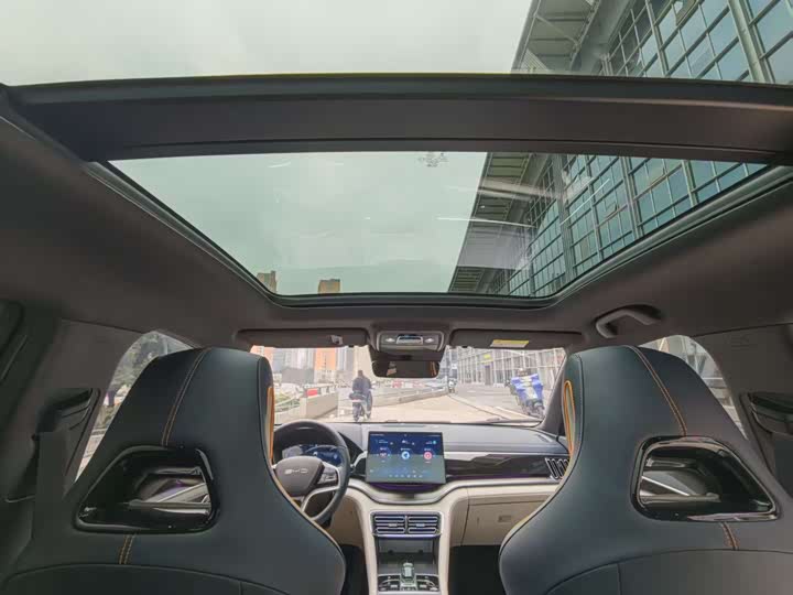 Фото 7 - BYD Song Plus Hybrid/EV