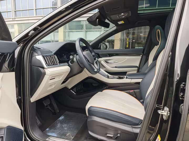 Фото 9 - BYD Song Plus Hybrid/EV