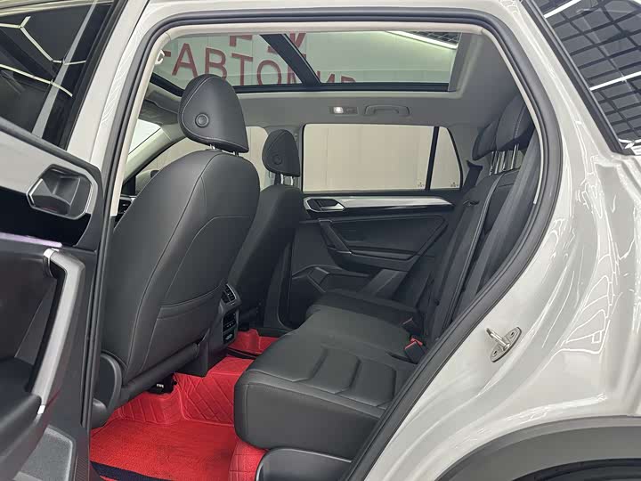 Фото 5 - Volkswagen Tayron