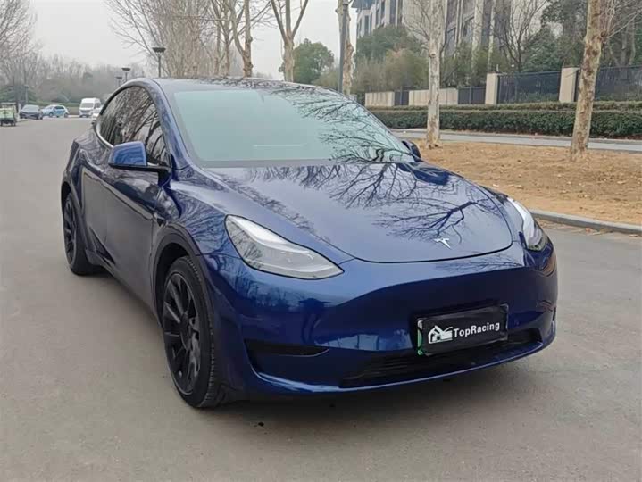 Фото 5 - Tesla Model Y