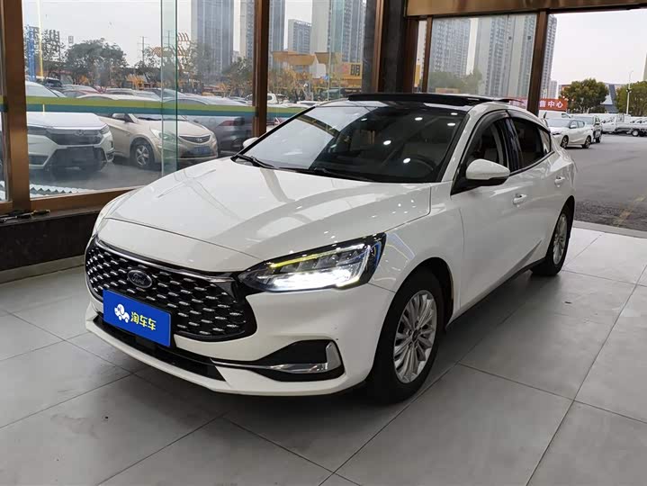 Фото 1 - Ford Focus