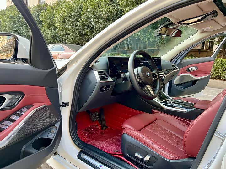 Фото 4 - BMW 3 Series