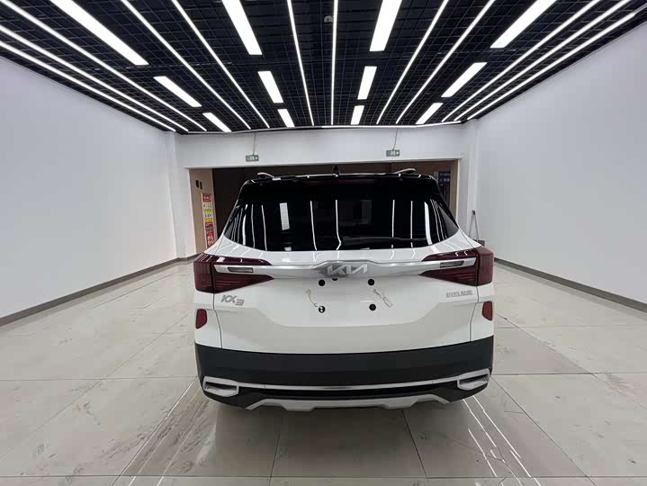 Фото 5 - Kia KX3