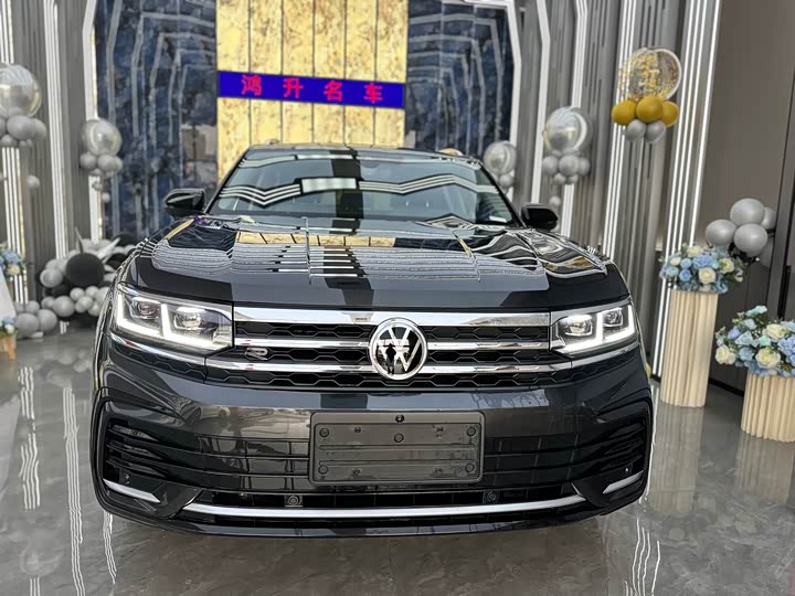 Фото 2 - Volkswagen Teramont X