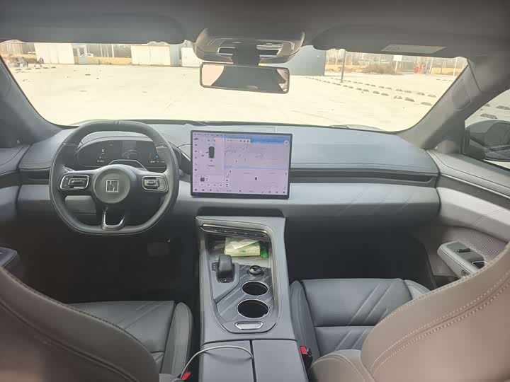 Фото 5 - Zeekr 001