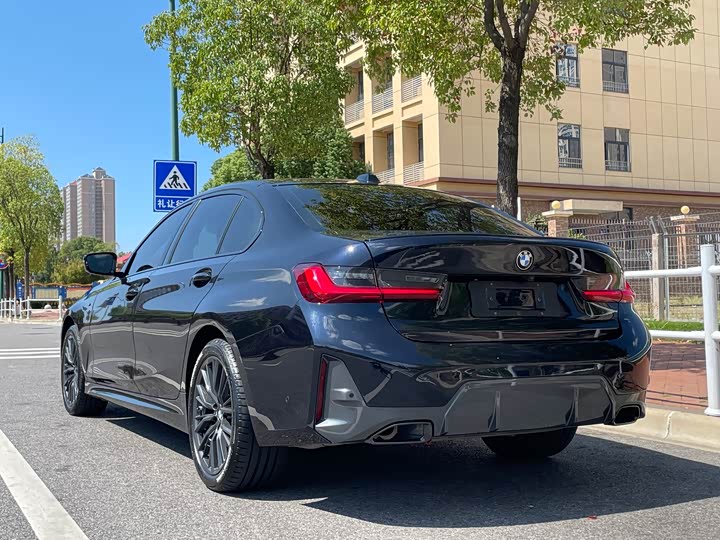 Фото 9 - BMW 3 Series