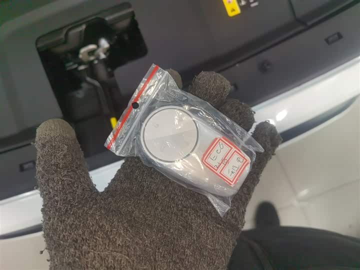 Фото 9 - Nio EC6